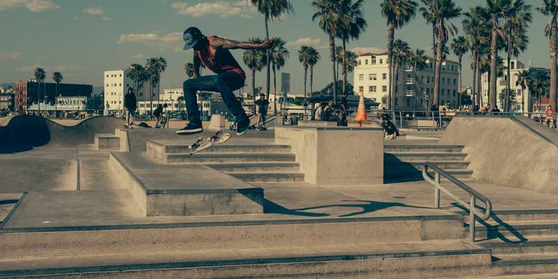 基于WDSSBJ的制造业数字孪生平台：打通企业应用与系统集成的智能闭环