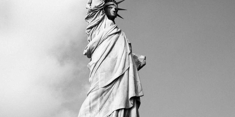 网络技术与软件开发如何赋能智慧能源管理：从WDSSBJ看能耗监测到优化调度